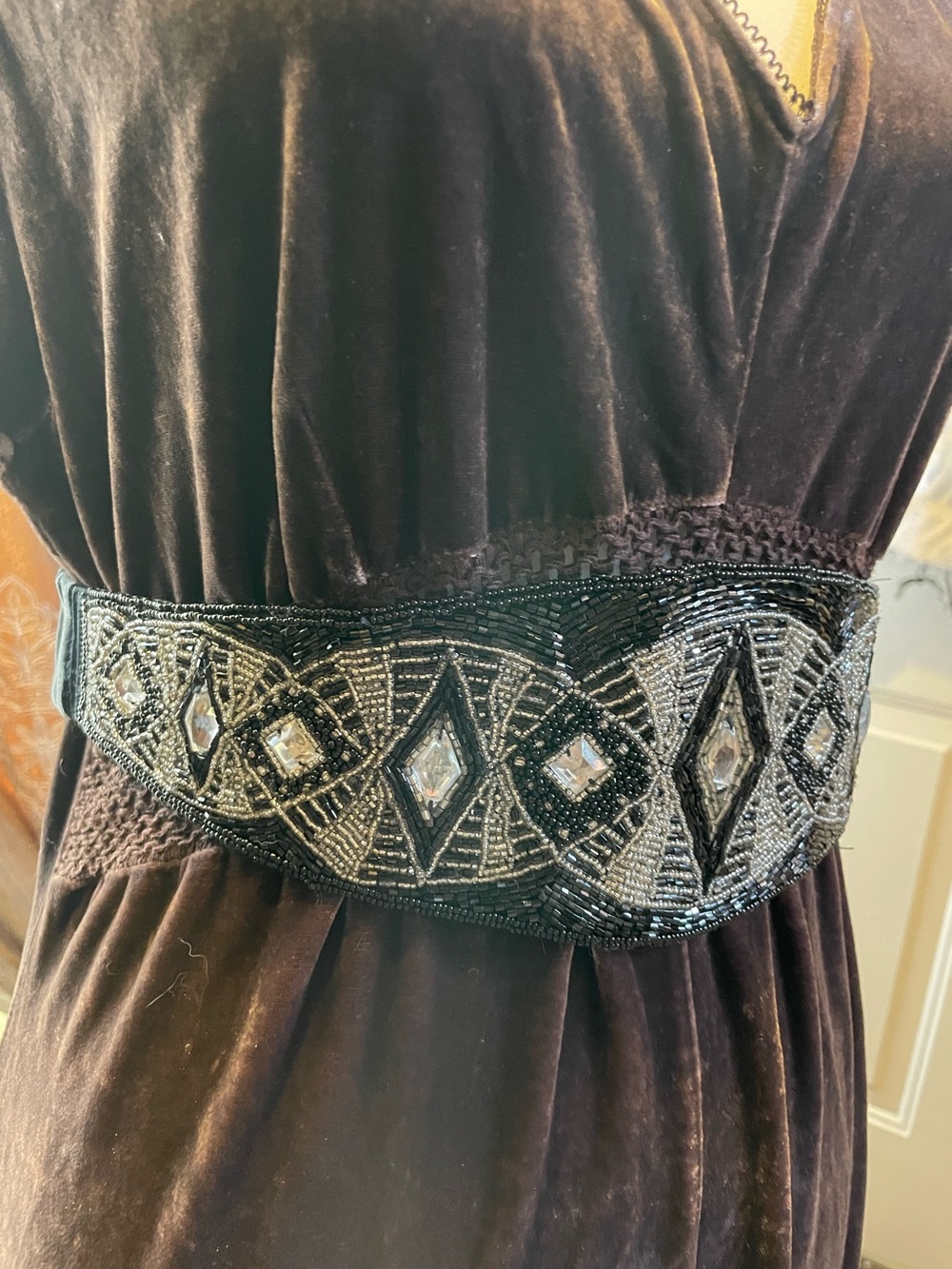 VTG 80’s Deco Gothic full beaded black white belt cumberbund small - Picture 6 of 7